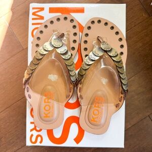 NIB Michael Kors Tan Kids Sandals with Gold Accents, Size 1